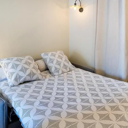 Appart. T 1 Bis, Centre Ville, Entièrement Rénové