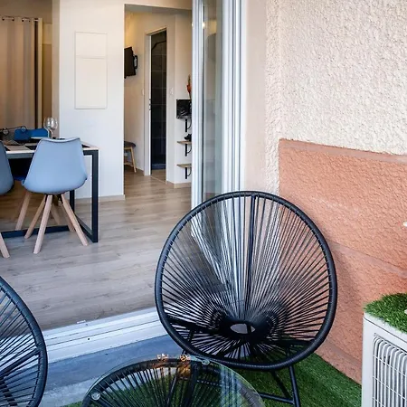 Appart. T 1 Bis, Centre Ville, Entièrement Rénové