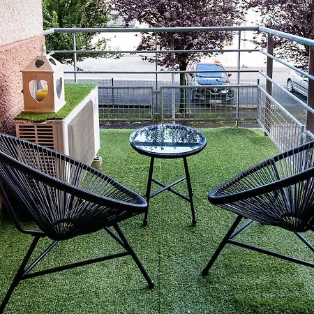 דירה Appart. T 1 Bis, Centre Ville, Entierement Renove *
