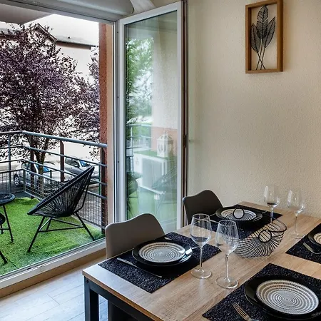 דירה Appart. T 1 Bis, Centre Ville, Entierement Renove *